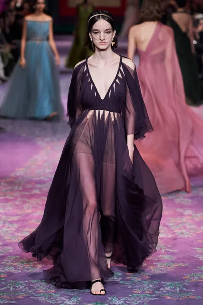 Look 71